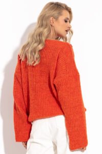 Orange sweatshirt dam