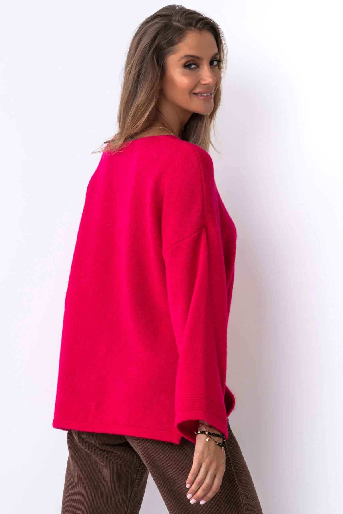 Assymetrisk oversize tröja i röd för dam